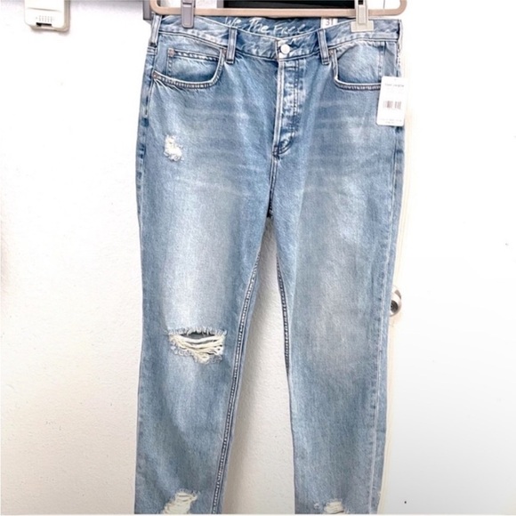 We the Free Mid Rise Indigo Distressed Jeans Size Sz 31 Button Fly - Picture 2 of 9